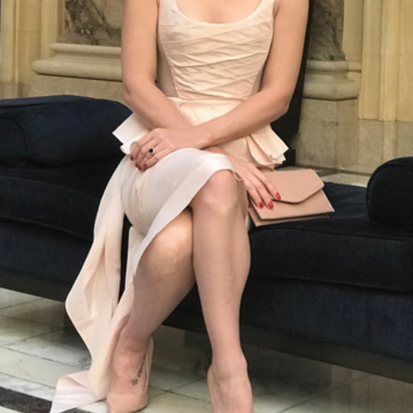 Breathtaking Marchesa Wedding Dress for Sale - Picture 3 of 4